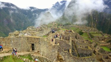 【ペルー】クスコからバスと徒歩で憧れのマチュピチュ遺跡へ！険しい道のりの先には感動の景色が…！《体験談》